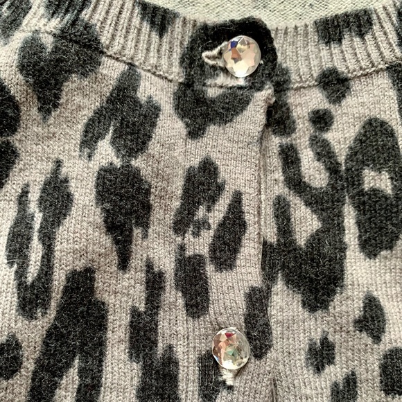 Jessica Ladies Cardigan, Leopard Print cotton with cashmere - Picture 7 of 10